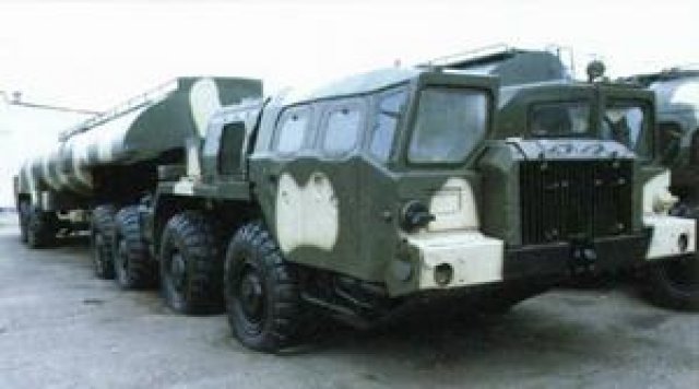 TZ-30 towed by MAZ-7410
